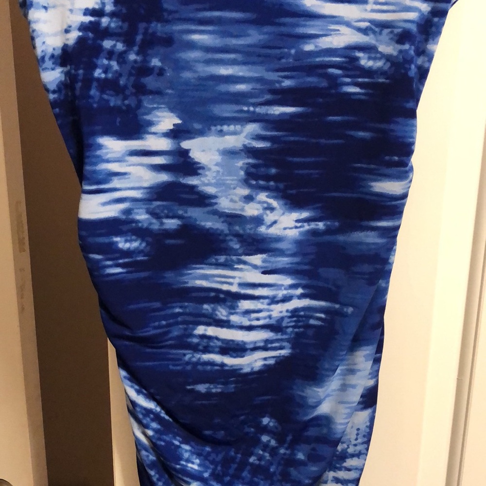 BCBG DRESS - Picture 6 of 7